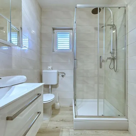 Gazic, No 3 * 扎达尔