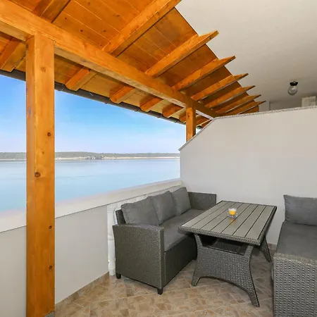 Appartamento Gazic, No 3 Zara